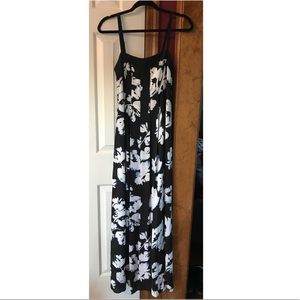 White House Black Market Maxi Dress Floral print